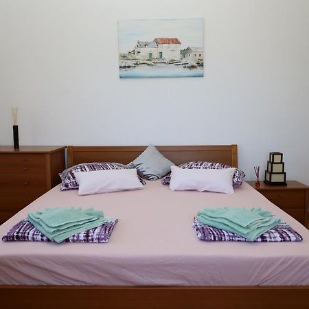 Apartman Dajana Supetar Ngoại thất bức ảnh