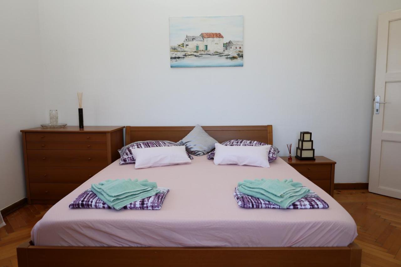 Apartman Dajana Supetar Ngoại thất bức ảnh