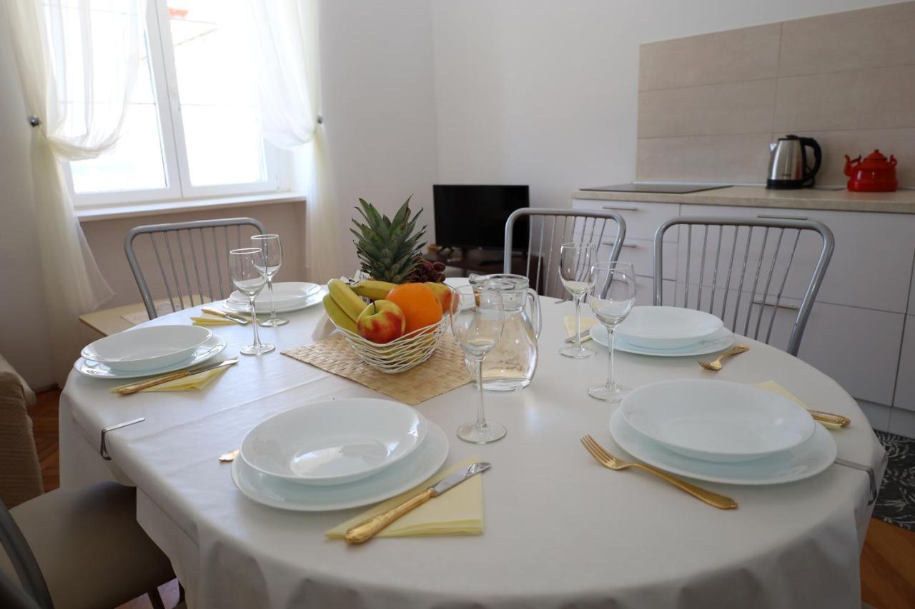 Apartman Dajana Supetar Ngoại thất bức ảnh