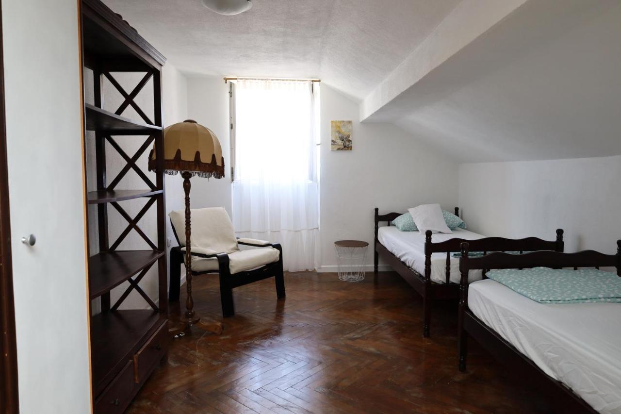 Apartman Dajana Supetar Ngoại thất bức ảnh